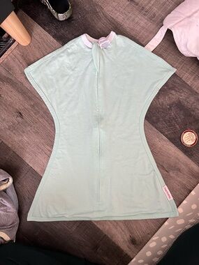 Blooming Baby Sleeping Baby Swaddle